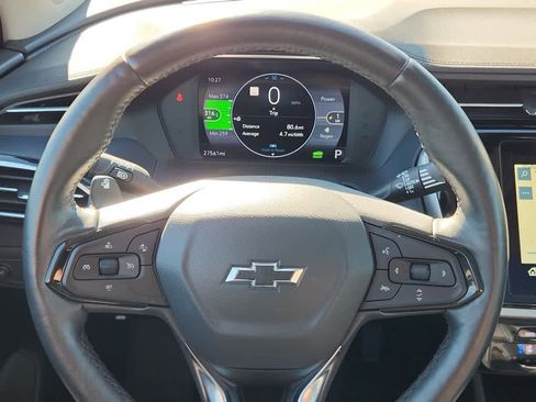 Used 2023 Chevrolet Bolt EUV Premier w/ Sun & Sound Package image 17