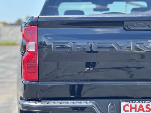 New 2026 Chevrolet Silverado 1500 Custom Trail Boss w/ Turbomax Blackout Package image 7