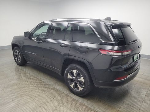 Used 2023 Jeep Grand Cherokee 4WD 4xe image 3