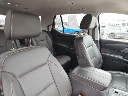 Used 2020 Chevrolet Traverse Premier image 12