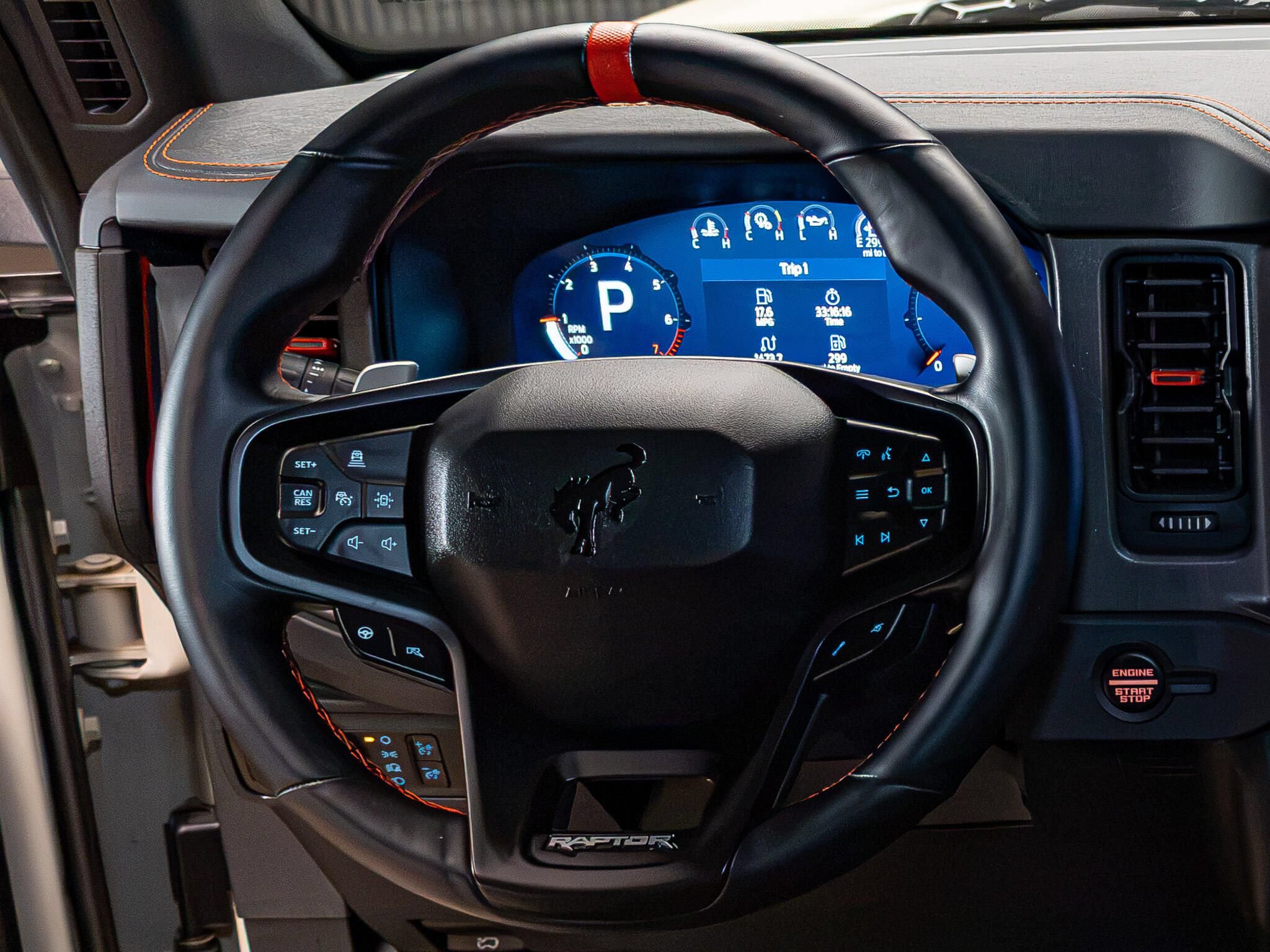 Used 2025 Ford Bronco Raptor AWD/4WD image 15