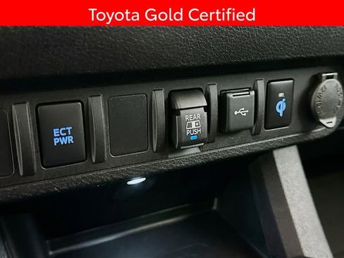 Certified 2022 Toyota Tacoma TRD Sport image 13