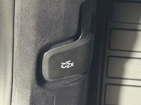 New 2026 Lincoln Corsair Reserve image 22