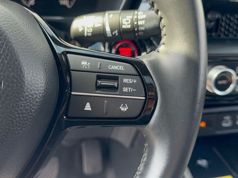 Used 2024 Honda CR-V EX-L image 16