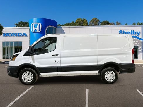 Used 2024 Ford Transit 250 Low Roof w/ Exterior Upgrade Package image 5