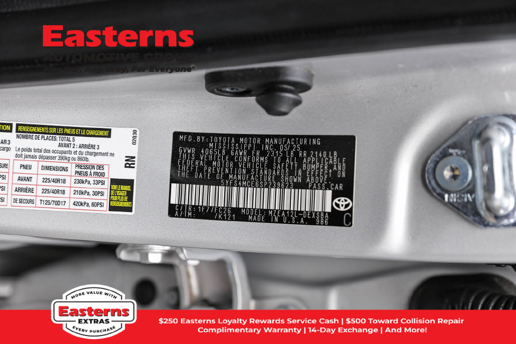 Used 2025 Toyota Corolla SE FWD image 37