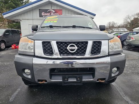 Used 2013 Nissan Titan SV w/ SV Value Truck Pkg image 14