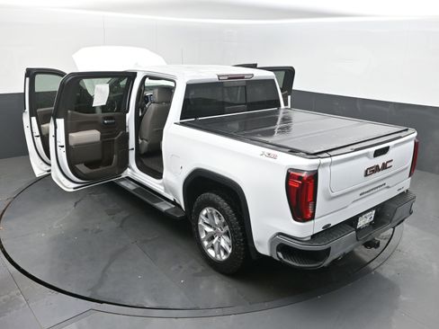 Used 2019 GMC Sierra 1500 SLT AWD/4WD image 46