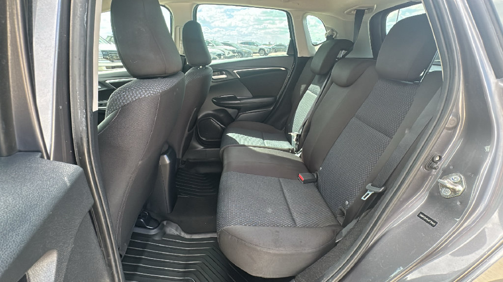 Used 2020 Honda Fit LX image 31