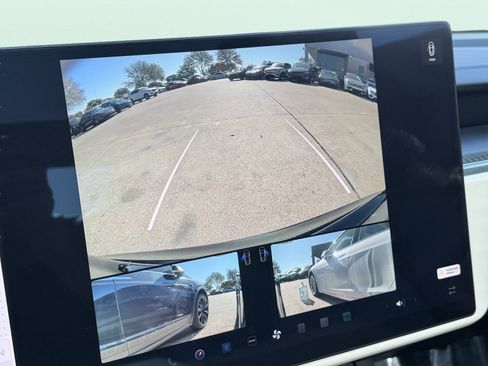 Used 2023 Tesla Model S Plaid image 46