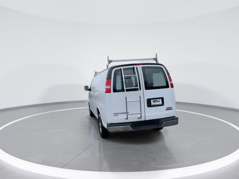 Used 2021 GMC Savana 2500 w/ Driver Convenience Package image 7