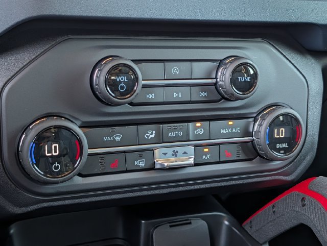New 2026 Ford Bronco Heritage Edition AWD/4WD image 14