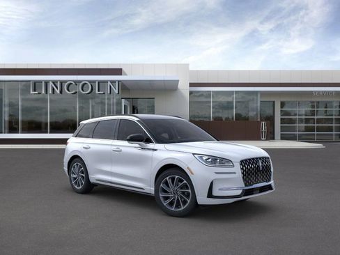 New 2025 Lincoln Corsair Grand Touring image 7