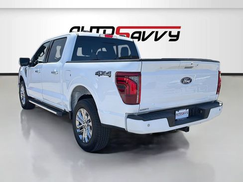 Used 2025 Ford F150 Lariat w/ Equipment Group 501A Mid AWD/4WD image 5