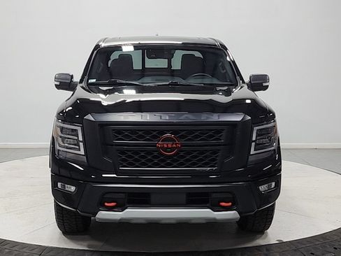 Used 2024 Nissan Titan PRO-4X w/ Pro-4x Convenience Package AWD/4WD image 2