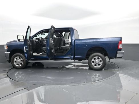 Used 2023 RAM 2500 Big Horn w/ Level 1 Equipment Group AWD/4WD image 29