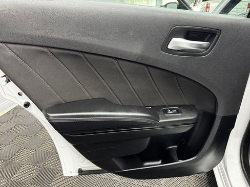 Used 2022 Dodge Charger SXT w/ Blacktop Package image 42