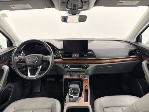 Used 2021 Audi Q5 2.0T Premium Plus w/ Premium Plus Package AWD/4WD image 16