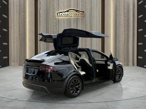 Used 2023 Tesla Model X AWD/4WD image 24