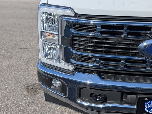 New 2025 Ford F350 XL w/ XL Chrome Package image 10