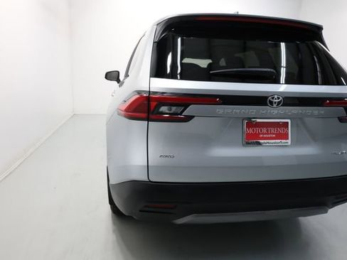 Used 2024 Toyota Grand Highlander Platinum image 59