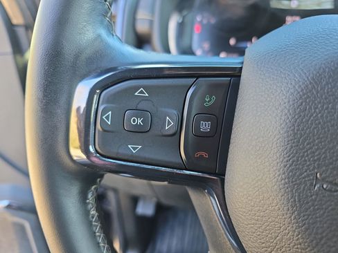 Used 2024 RAM 2500 Limited image 19