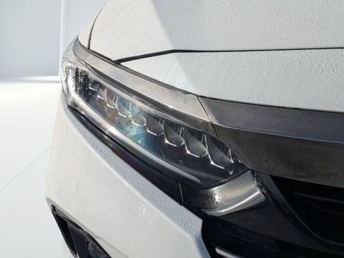 Used 2022 Honda Accord Sport image 8