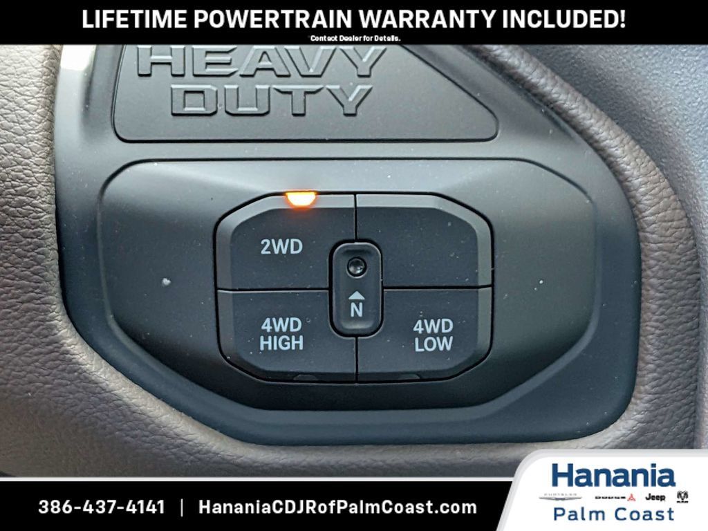 New 2026 RAM 2500 Laramie AWD/4WD image 32
