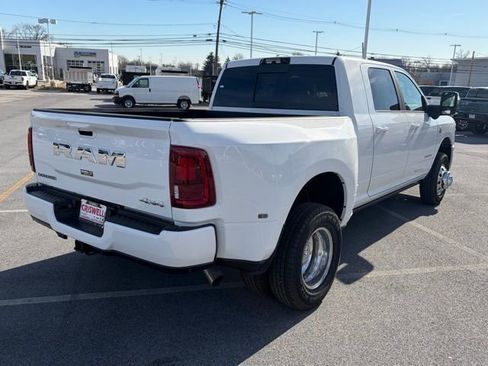 New 2026 RAM 3500 Laramie AWD/4WD image 8