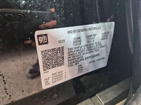 Used 2025 GMC Yukon XL Denali AWD/4WD image 25