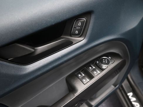 Used 2023 Ford Maverick XLT w/ Equipment Group 300A Standard image 11