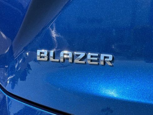 Used 2023 Chevrolet Blazer LT image 50