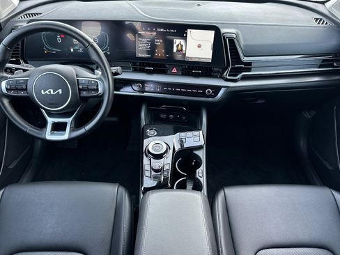 Certified 2024 Kia Sportage EX image 13