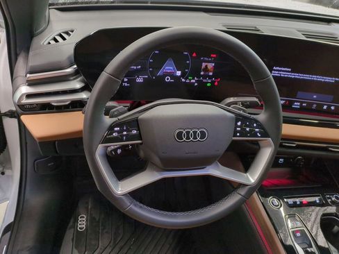 Used 2025 Audi A5 2.0T Premium w/ Convenience Package AWD/4WD image 18