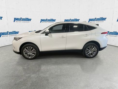Used 2022 Toyota Venza Limited AWD/4WD image 6