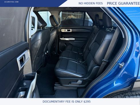 Used 2021 Ford Explorer Limited w/ Equipment Group 301A image 12
