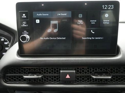 Certified 2026 Honda HR-V LX image 4