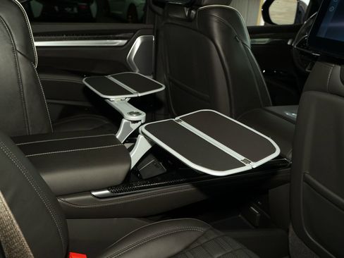 Used 2026 Cadillac Escalade V image 25