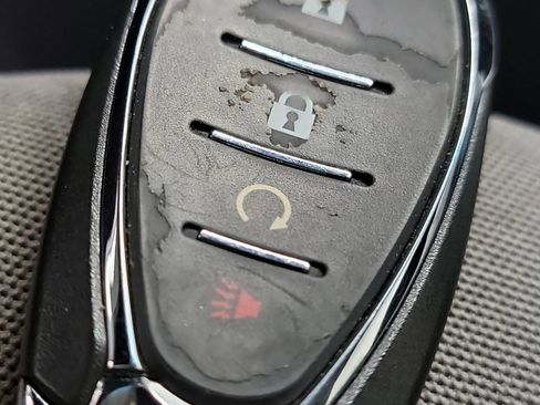 Used 2020 Chevrolet Bolt LT image 31