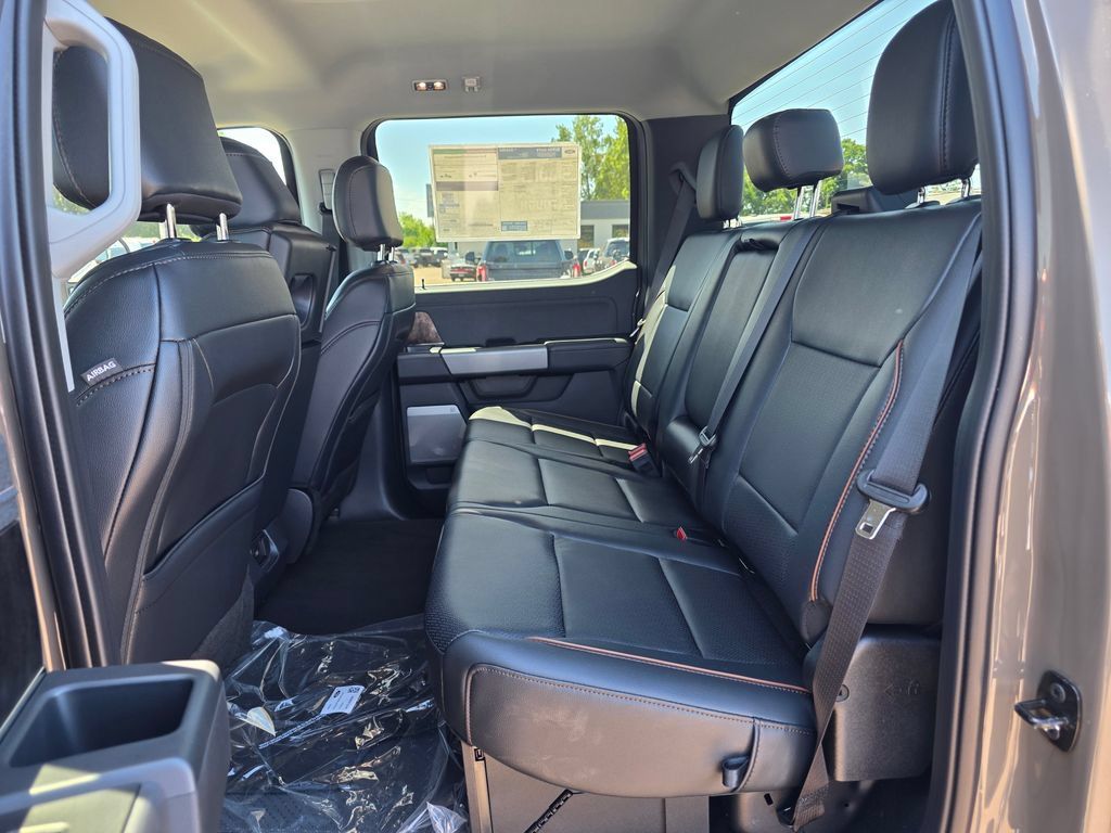 New 2026 Ford F350 Lariat w/ Chrome Package AWD/4WD image 6