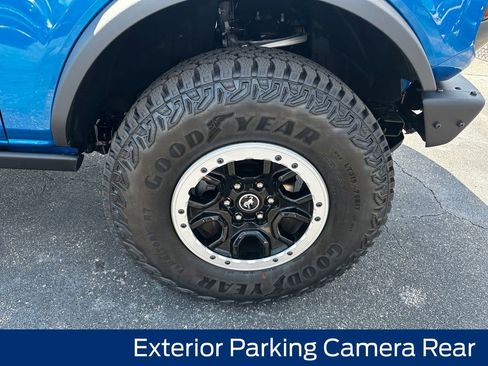 New 2025 Ford Bronco Badlands image 15