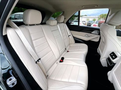 Used 2022 Mercedes-Benz GLE 350 image 21