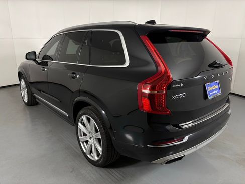 Used 2017 Volvo XC90 T6 Inscription w/ Vision Package AWD/4WD image 6