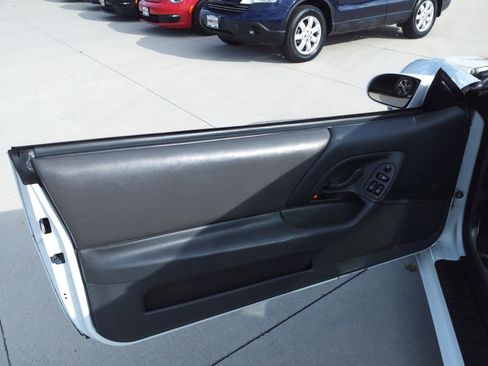 Used 1997 Chevrolet Camaro Z28 w/ Preferred Equipment Group 2 image 18