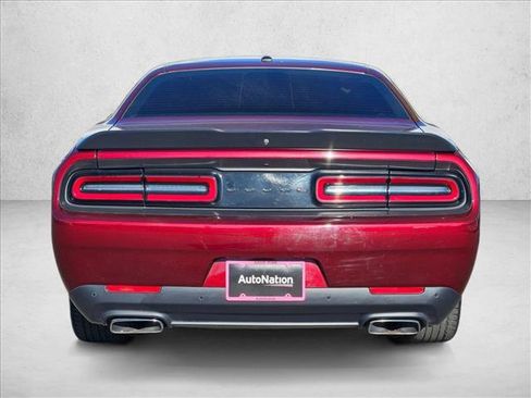 Used 2022 Dodge Challenger R/T w/ Blacktop Package image 7