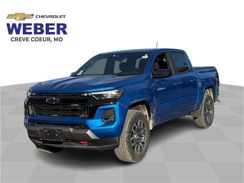 Used 2023 Chevrolet Colorado Z71 w/ Z71 Convenience Package 2 image 1