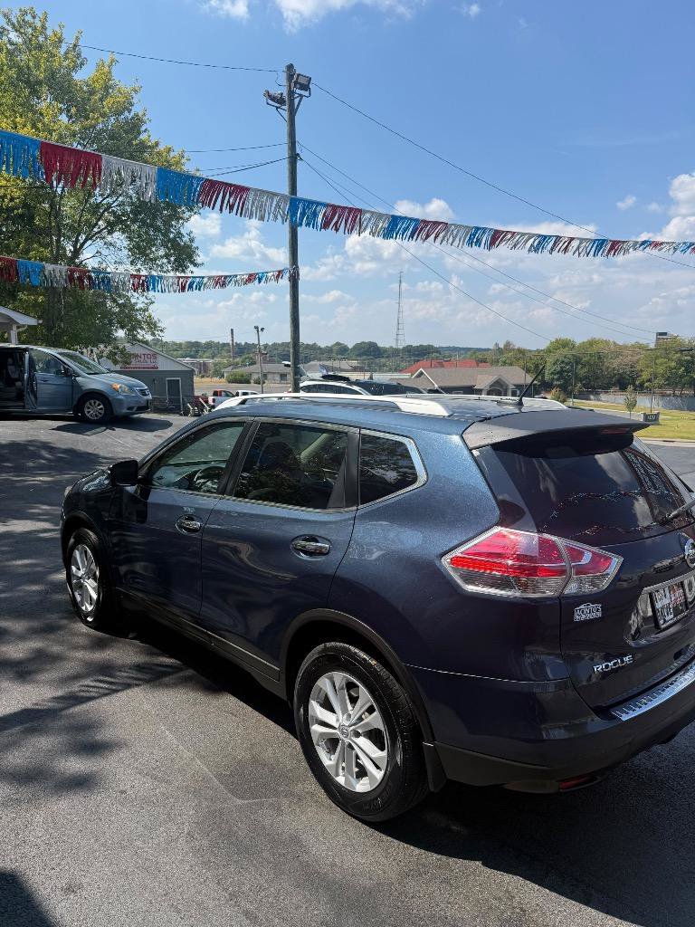 Used 2015 Nissan Rogue SV w/ SV Premium Package AWD/4WD image 10