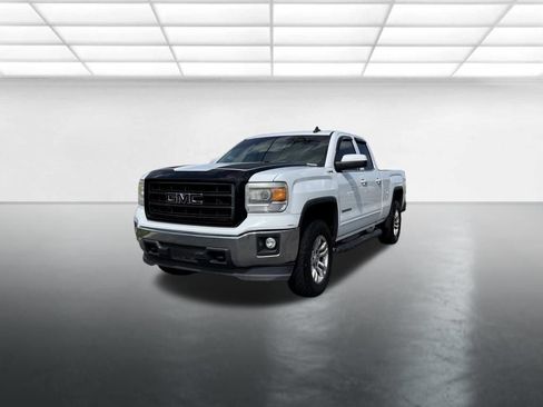 Used 2015 GMC Sierra 1500 SLE w/ Carbon-22 Edition AWD/4WD image 8