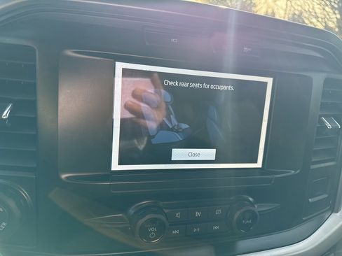 Used 2023 Ford F150 XLT w/ Trailer Tow Package image 47