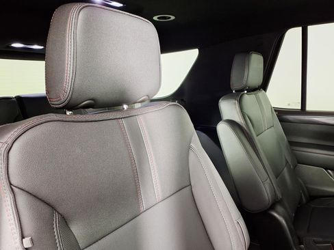 Used 2023 Chevrolet Tahoe RST w/ RST Performance Edition image 13